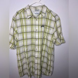 Men’s Columbia Omni shade sun protection button up shirt size L